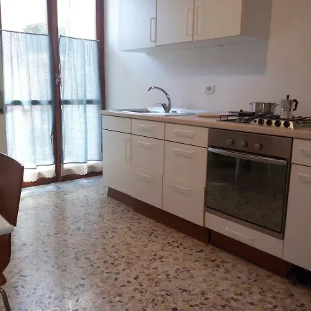 Casa Vacanza דירה אגרופולי
